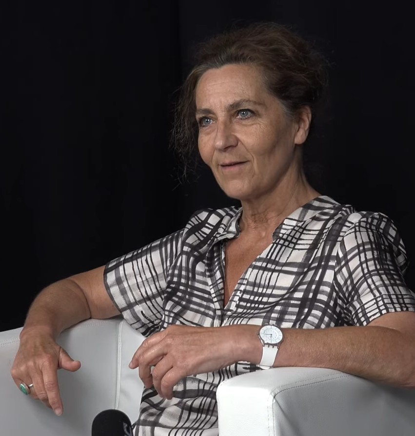 Photo of Anne Serre