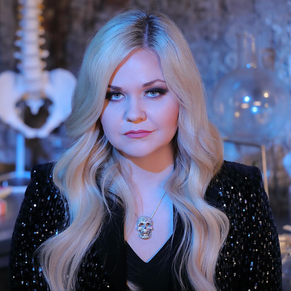 Photo of Lindsey Fitzharris