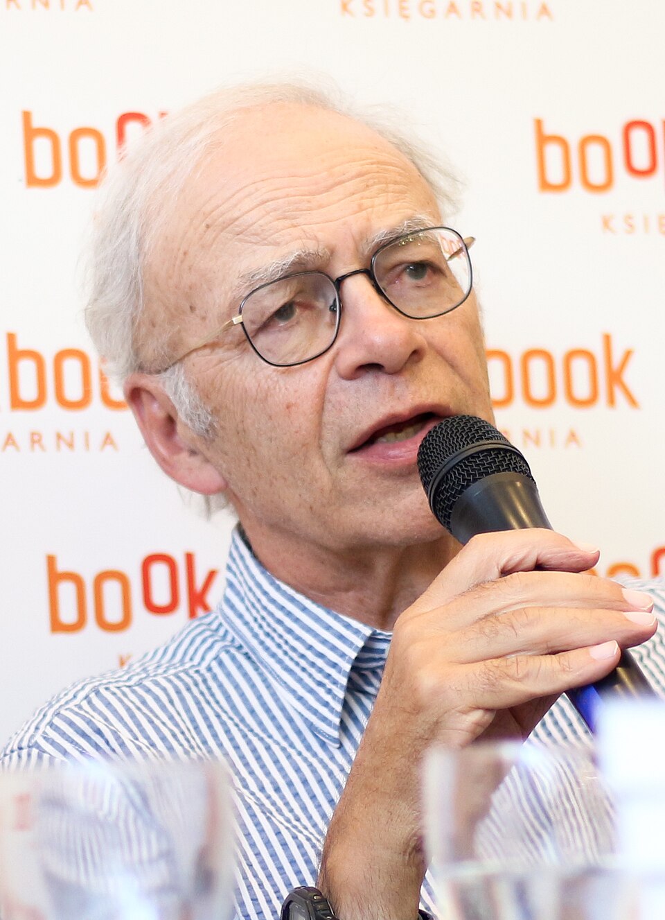 Photo of Peter Singer